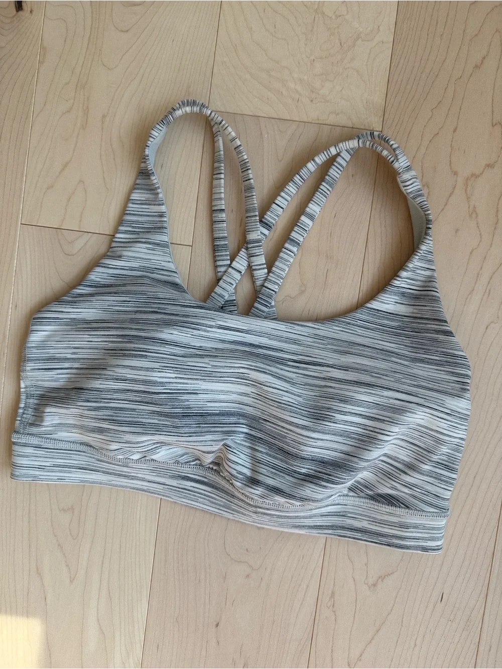 Lululemon Energy Space Dye Gray White Silver Spoon Strappy Sports Bra 6